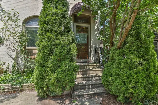 38 BYRON AVE E, London South, ON N6C 1C5