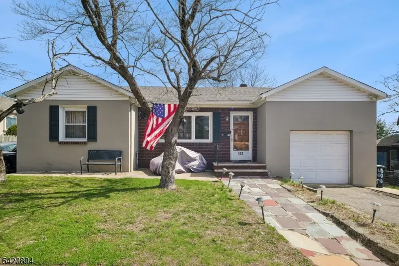 582 Belmont Ave, Haledon Boro, NJ 07508