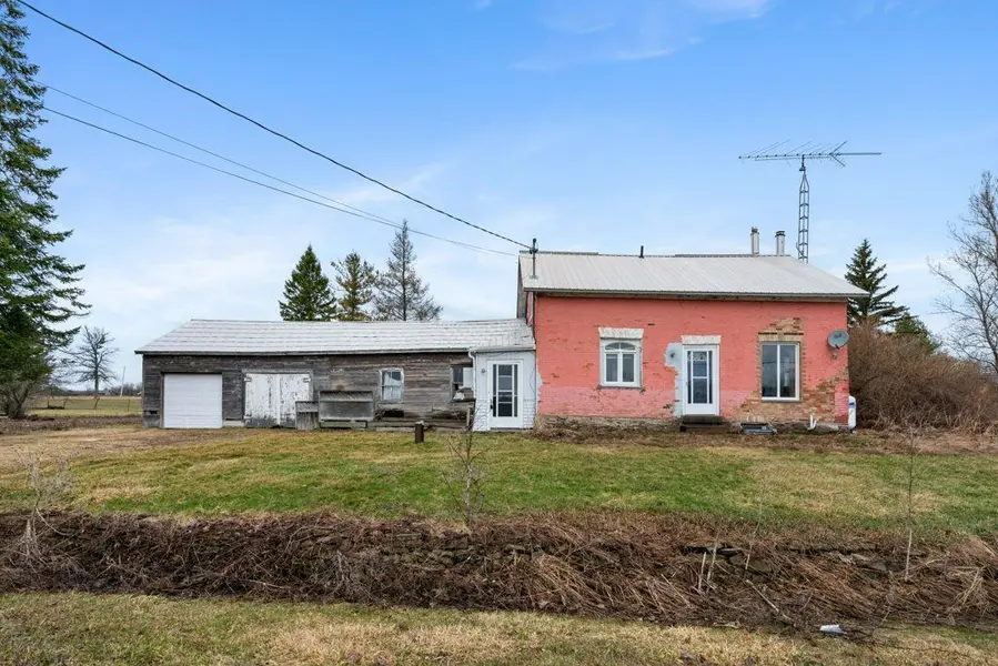436 Kitley Line 8 RD, Elizabethtown-kitley, ON K0E 1H0