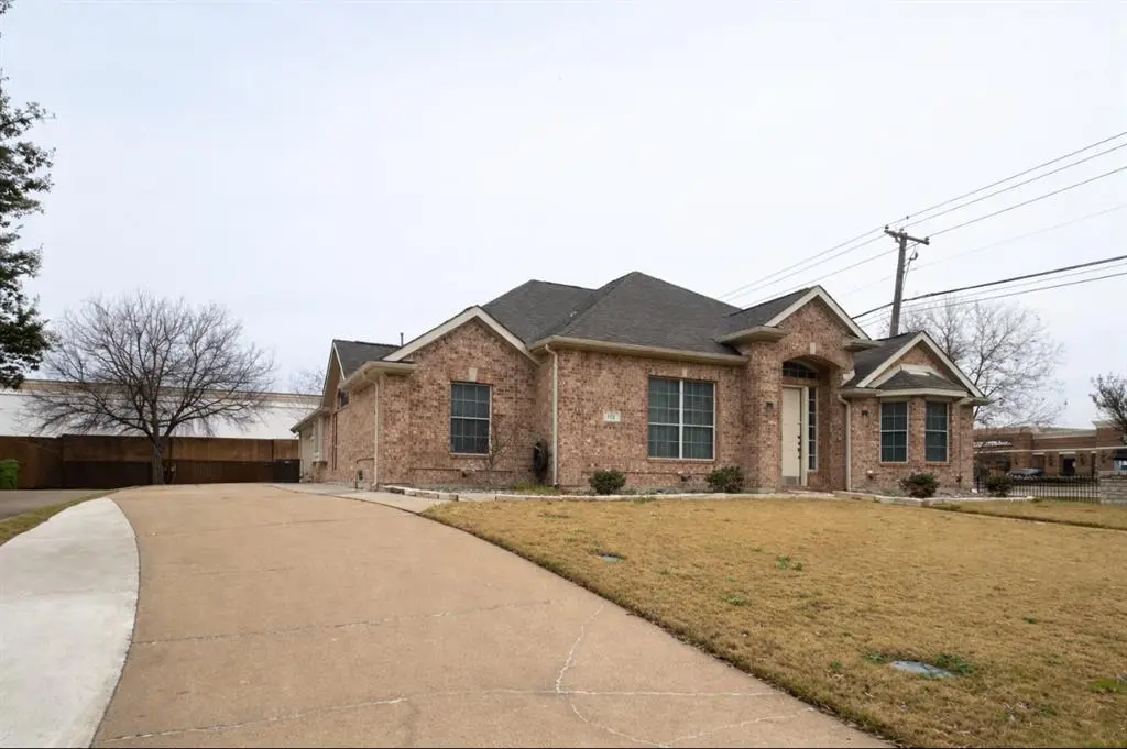 101 Hawthorne Drive, Murphy, TX 75094