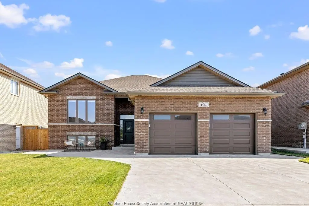 1334 Deer Run Trail, Lakeshore, ON N0R 1A0