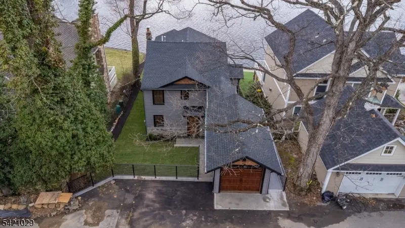 43 E Shore Rd, Denville Twp., NJ 07834