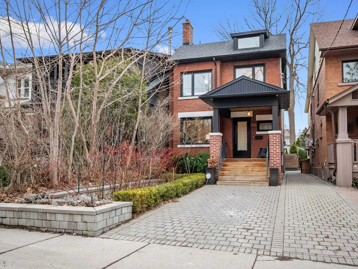 163 Arlington AVE, Toronto C03, ON M6C 2Z3