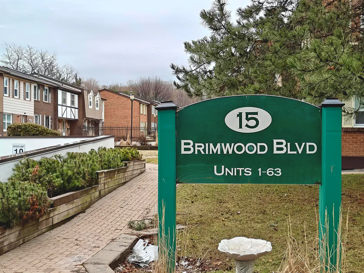 15 Brimwood BLVD #61, Toronto E07, ON M1V 1E1