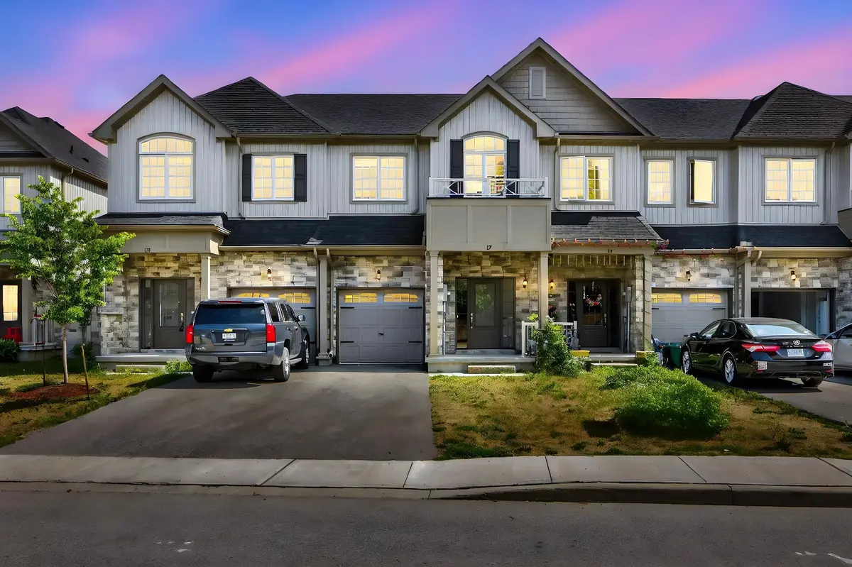 17 Churchlea Mews, Orillia, ON L3V 8K9