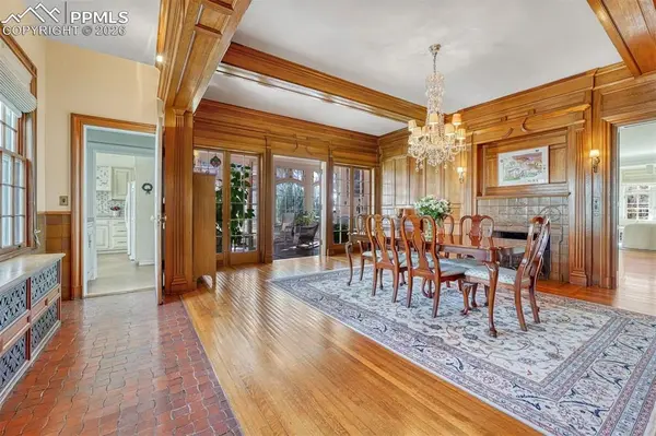 1415 N Cascade AVE, Colorado Springs, CO 80907