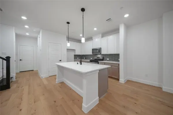 7905 Sunset Boulevard, Rowlett, TX 75088