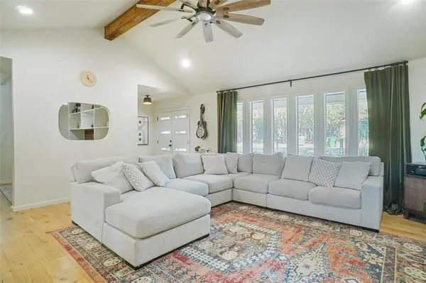 1724 Boston Avenue, Bridgeport, TX 76426