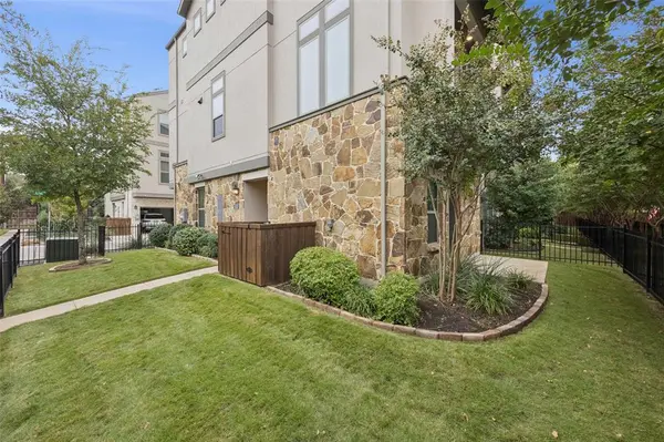 5337 Laurel Branch Drive, Dallas, TX 75209