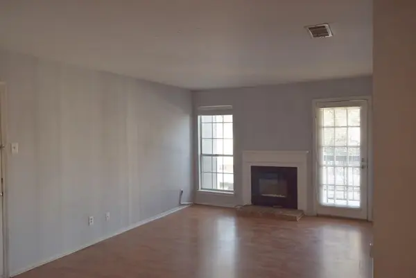 18333 Roehampton Drive #322, Dallas, TX 75252