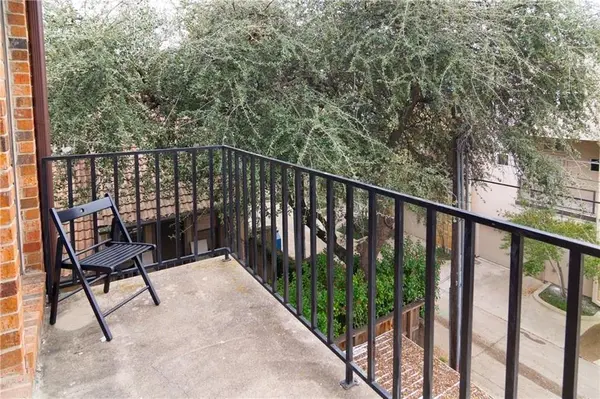 3817 Gilbert Avenue #107, Dallas, TX 75219