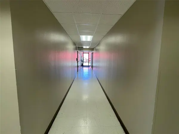 1305 S Key Avenue, Lampasas, TX 76550