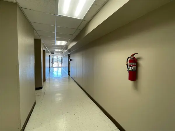 1305 S Key Avenue, Lampasas, TX 76550