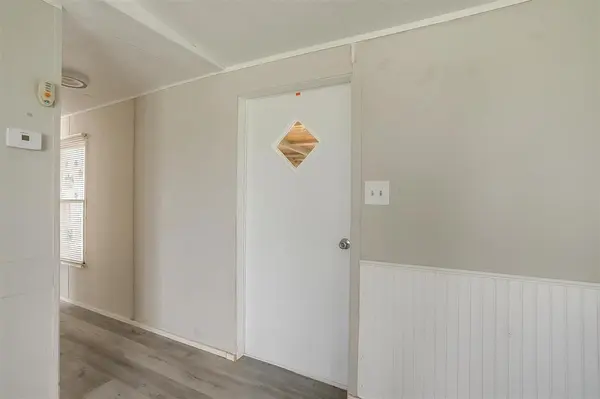 1021 Tanglewood Drive, Alvarado, TX 76009