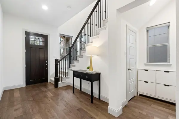 7044 Silverberry Street, Dallas, TX 75231