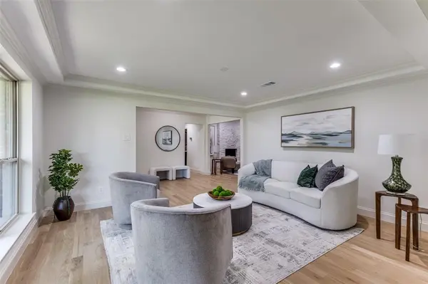 4426 Laren Lane, Dallas, TX 75244