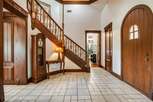 2332 Fairway Circle, Heath, TX 75032