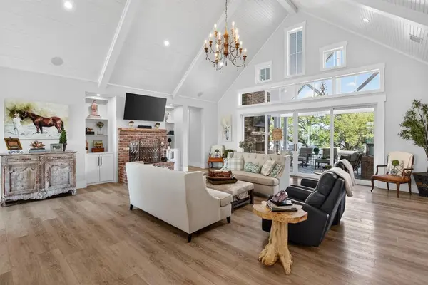 8070 Brownie Luker Blvd., Granbury, TX 76048