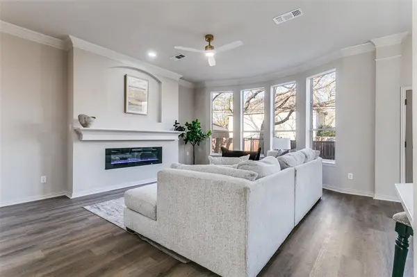 3501 Maplewood Court, Bedford, TX 76021