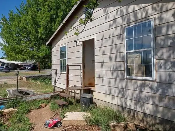 1220 Maple Street, Graham, TX 76450