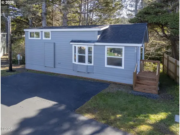 4875 N Hwy 101 #58, Depoe Bay, OR 97341