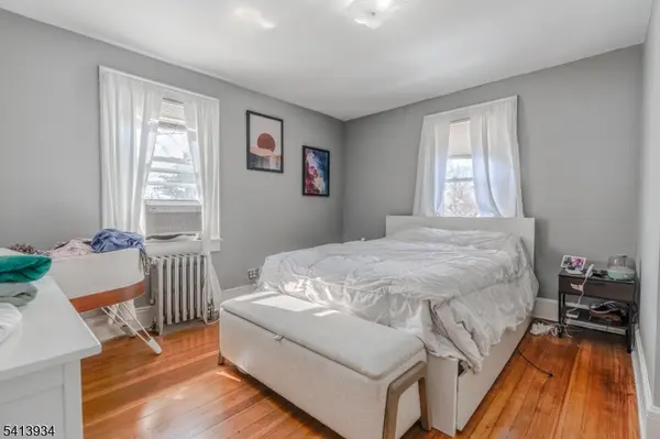 416 E 6Th Ave, Roselle Boro, NJ 07203