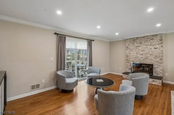 2 Barnstable Ct, Morris Twp., NJ 07960