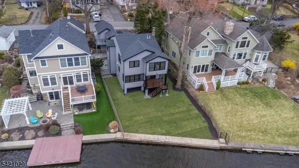 43 E Shore Rd, Denville Twp., NJ 07834