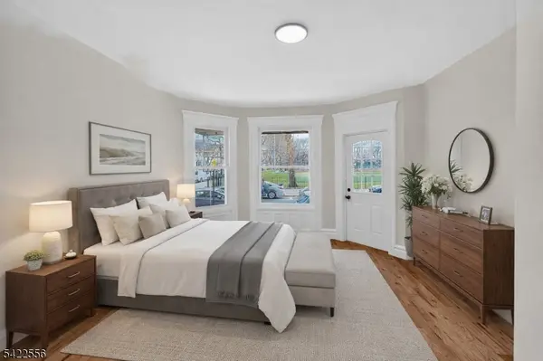 345 Walnut St #1R, Newark City, NJ 07105