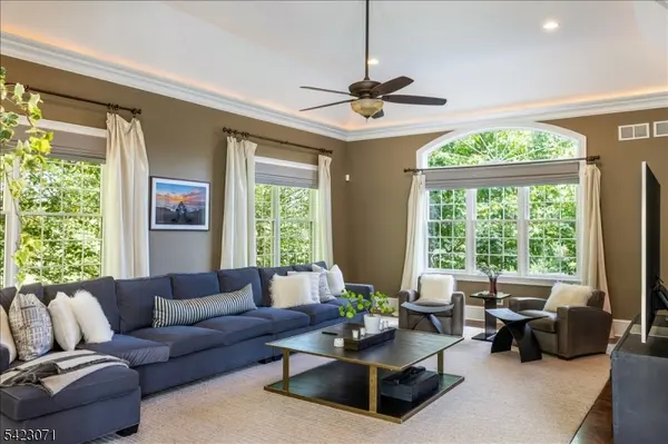 29 Tumble Falls Rd, Kingwood Twp., NJ 08559