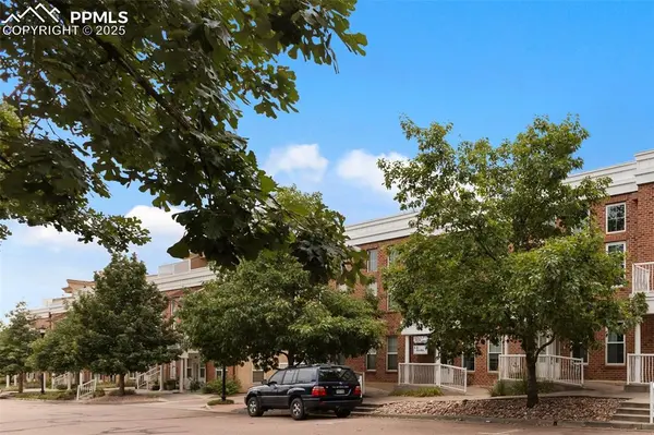 910 S Weber ST, Colorado Springs, CO 80903