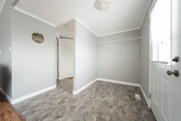 108 Fir ST, Fort Mcmurray, AB T9K 0K2