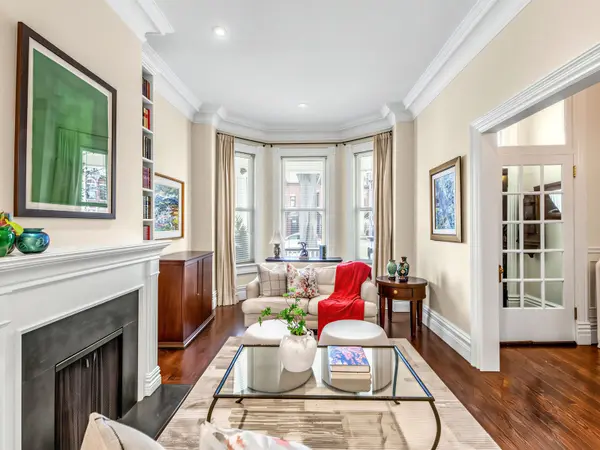 90 Willcocks ST, Toronto C01, ON M5S 1C8