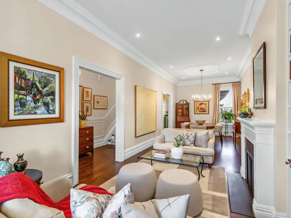 90 Willcocks ST, Toronto C01, ON M5S 1C8