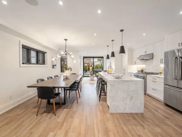 163 Arlington AVE, Toronto C03, ON M6C 2Z3