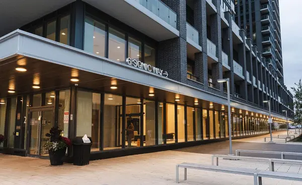 6 Sonic WAY #N806, Toronto C11, ON M3C 0P1