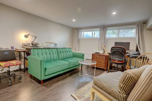 49 McGregor RD #BSMT, Toronto E04, ON M1P 1C9