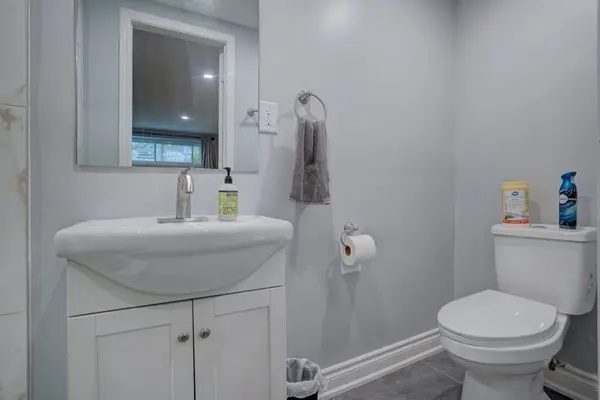 49 McGregor RD #BSMT, Toronto E04, ON M1P 1C9