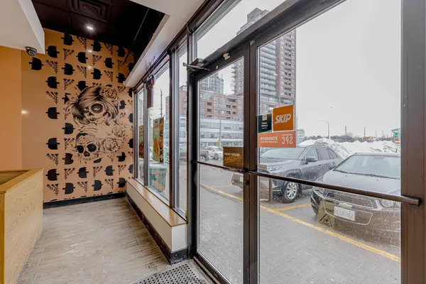 320 Harwood AVE S #2, Ajax, ON L1S 2J1