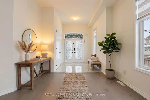 20 Morley CRES, Whitby, ON L1R 0P1