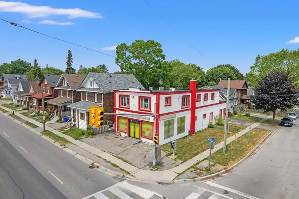 166 Adelaide AVE E, Oshawa, ON L1G 1Z3