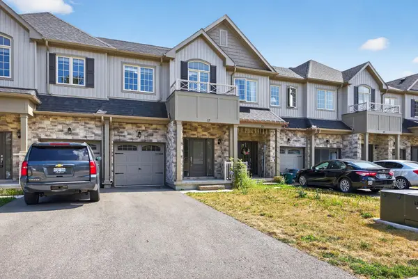 17 Churchlea Mews, Orillia, ON L3V 8K9