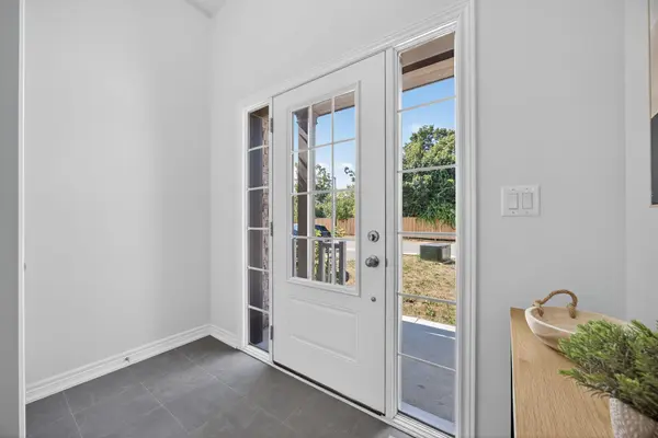 17 Churchlea Mews, Orillia, ON L3V 8K9