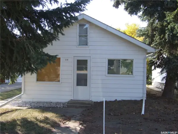 118 2nd STREET W, Leader, SK S0N 1H0