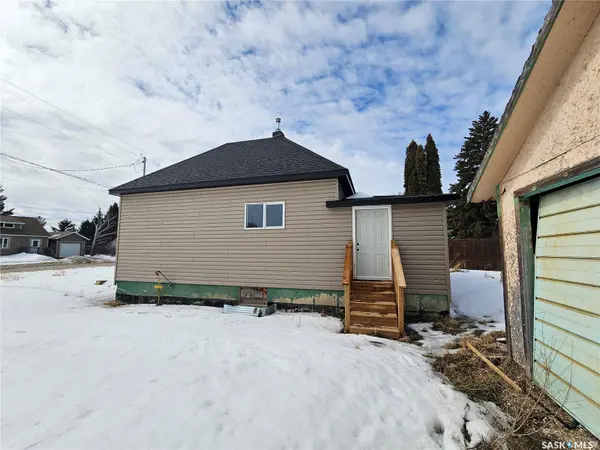 1038 Veterans AVENUE, Esterhazy, SK S0A 0X0