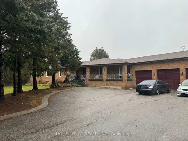 8 Rosegarden DR, Brampton, ON L6P 0E6