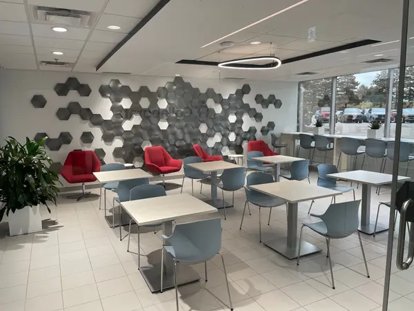 5995 Avebury RD #700/701, Mississauga, ON L5R 3P9