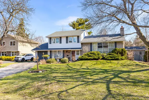 227 Sandwell DR, Oakville, ON L6L 4P3