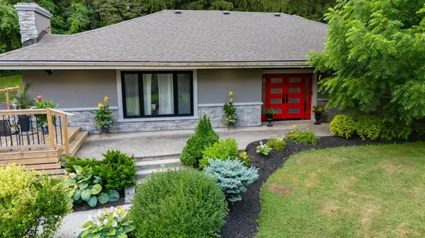 9240 Castlederg Side Road, Caledon, ON L7E 0S2