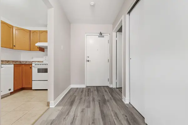 1 Brockhouse WAY #201, Deep River, ON K0J 1P0